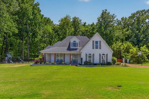 160 Fair Meadows Ln, Eads, TN, 38028-6214 | Card Image