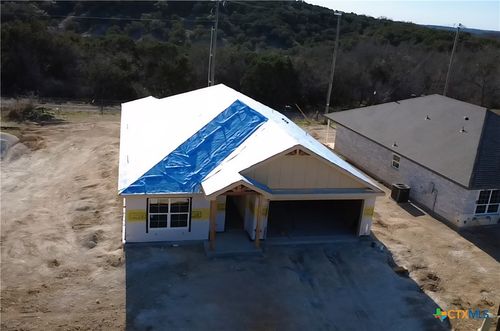 1409 Fossil Trl, Belton, TX, 76513-8564 | Card Image