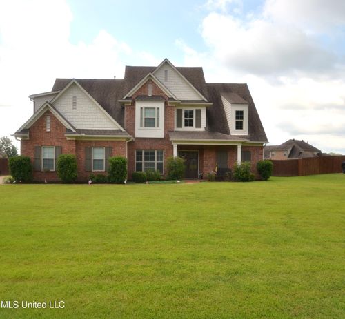 4625 Bakersfield Dr, Nesbit, MS, 38651-6036 | Card Image