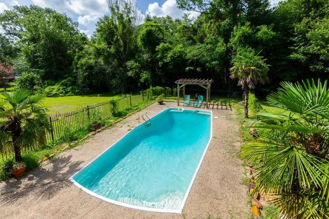 2610 Isbell Ln, House other with 4 bedrooms, 2 bathrooms and null parking in Silsbee TX | Image 31