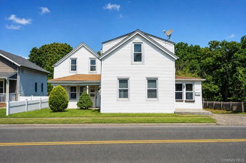 460-458-460 N Corona Ave, Valley Stream, NY, 11580-2660 | Card Image