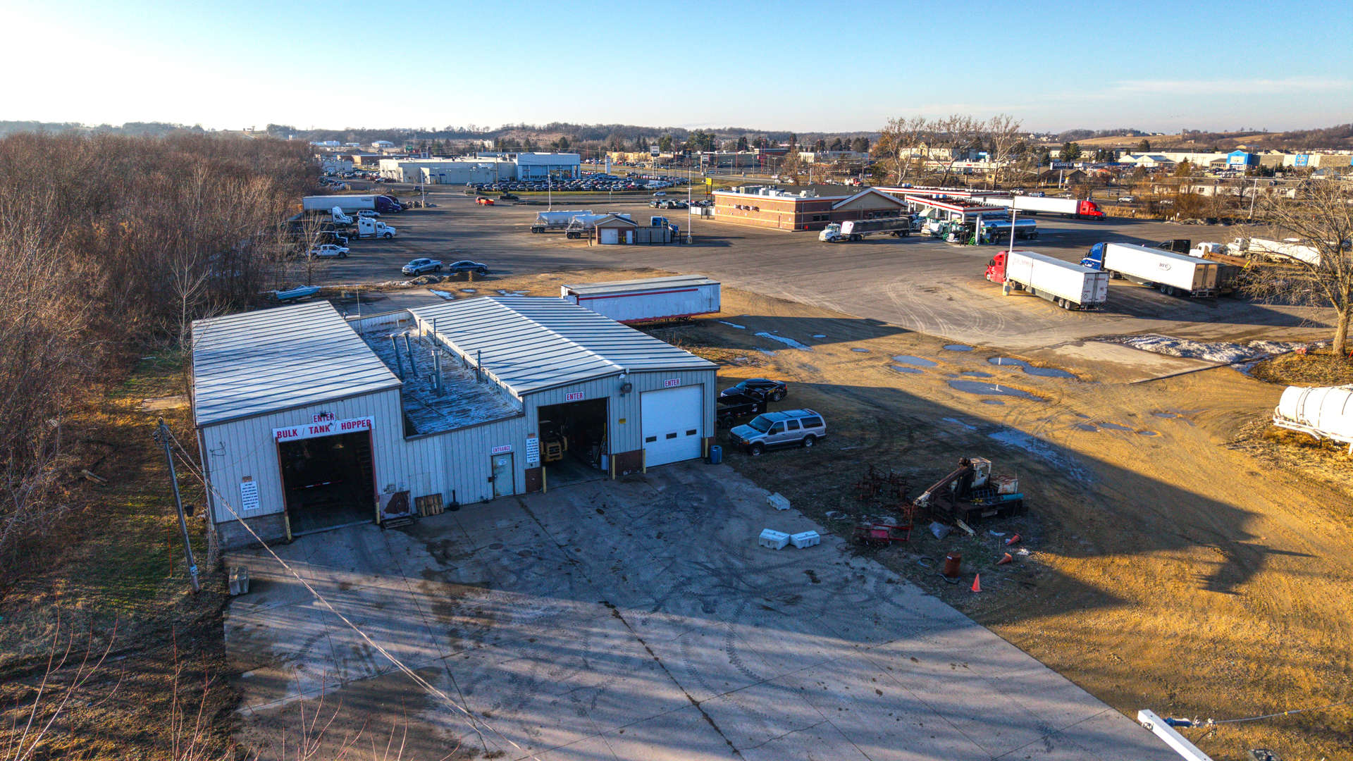 Commercial Sale in Clinton 2