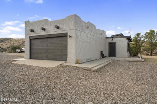 9749 S Ice House Canyon Rd, Globe, AZ, 85501-5024 | Card Image