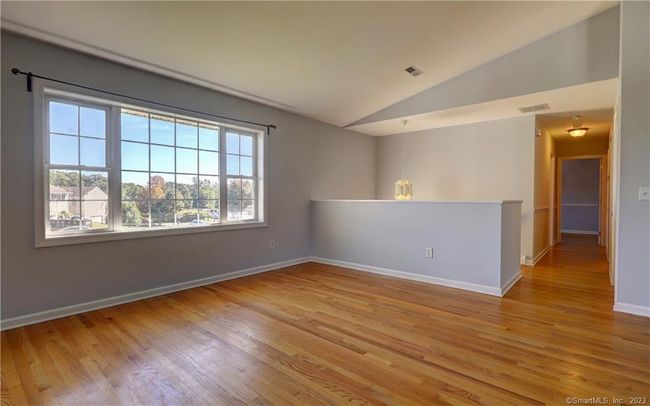 114 Meadow View Ter, House other with 3 bedrooms, 3 bathrooms and null parking in New Haven CT | Image 28