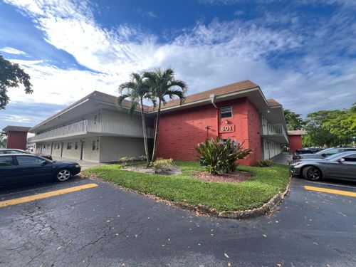 2h-601 S State Road 7, Margate, FL, 33068-1761 | Card Image