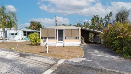 265 Fireball Ln, NORTH FORT MYERS, FL, 33917-6500 | Card Image