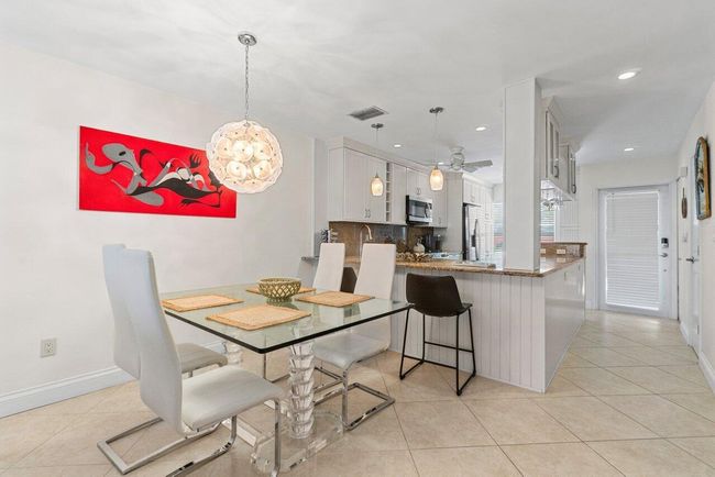103 - 842 19 Th Ave, Townhouse with 2 bedrooms, 3 bathrooms and null parking in Deerfield Beach FL | Image 5