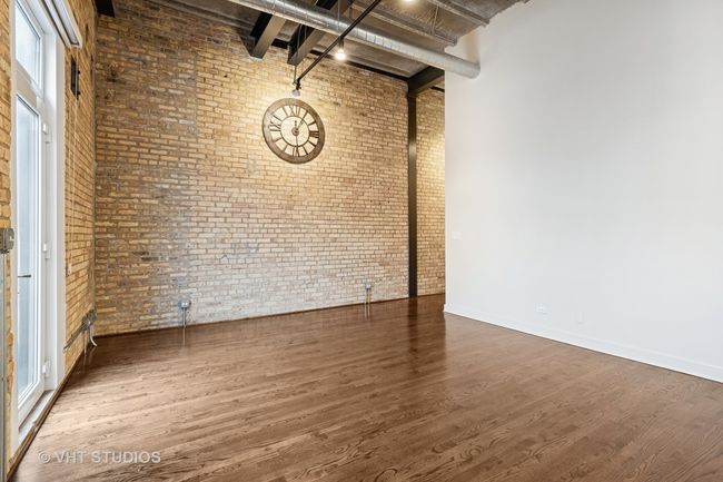 APT-13 - 1128 W Ardmore Ave, Condo with 2 bedrooms, 2 bathrooms and 1 parking in CHICAGO IL | Image 6
