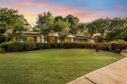 2328 Globe Ave, Dallas, TX, 75228-4468 | Card Image