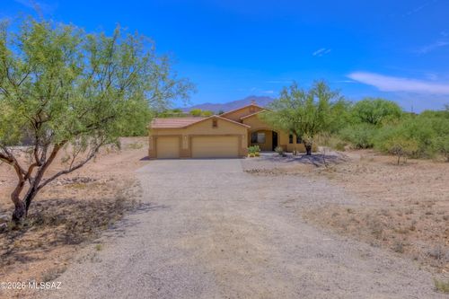 13520 S Sonoita Ranch Cir, Vail, AZ, 85641-8841 | Card Image
