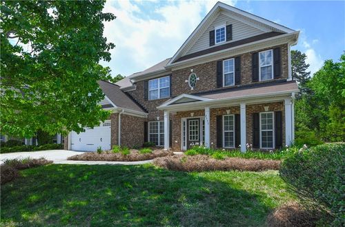 2331 Mill Ln, High Point, NC, 27265-9184 | Card Image