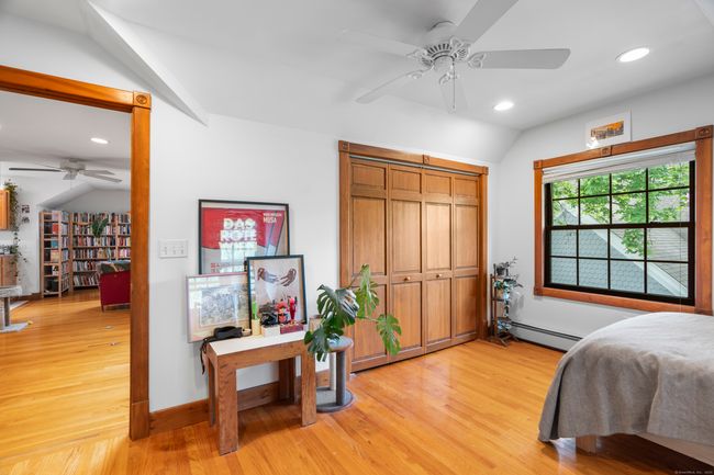 623 Whitney Ave, Home with 21 bedrooms, 13 bathrooms and 12 parking in New Haven CT | Image 34