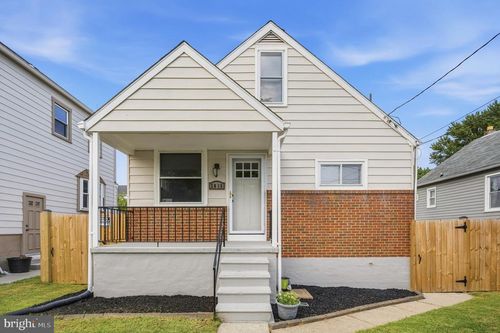 3016 5th Ave, PARKVILLE, MD, 21234-3210 | Card Image