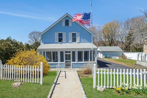 321 Fort Washington Ave, Hawthorne, NY, 10532-1952 | Card Image