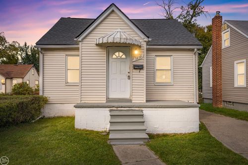 7259 Prospect Avenue, Warren, MI, 48091 | Card Image