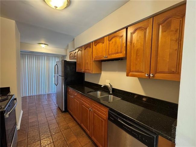 731 Hanover Ln Se, Condo with 3 bedrooms, 3 bathrooms and 2 parking in Marietta GA | Image 12