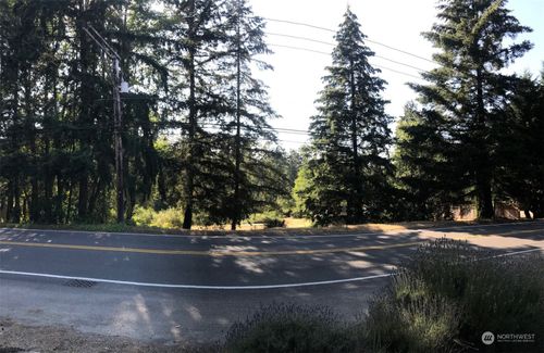 9009 Miller Road Ne, Bainbridge Island, WA, 98110 | Card Image