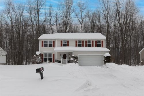 1045 Fawn Wood Dr, Webster, NY, 14580-9622 | Card Image