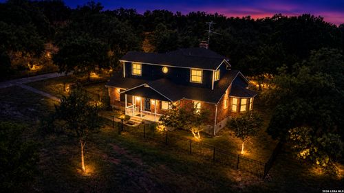 10011 Summer Mdws, Spring Branch, TX, 78070-7040 | Card Image