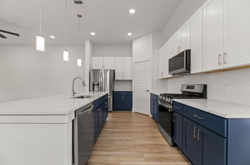2213 Sheridan St, Dallas, TX, 75235-3504 | Card Image