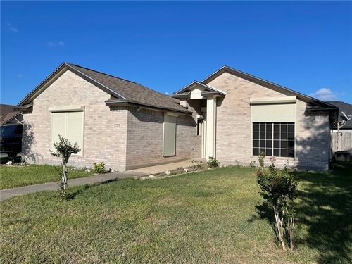 7902 Snake River Dr, Corpus Christi, TX, 78414-6410 | Card Image