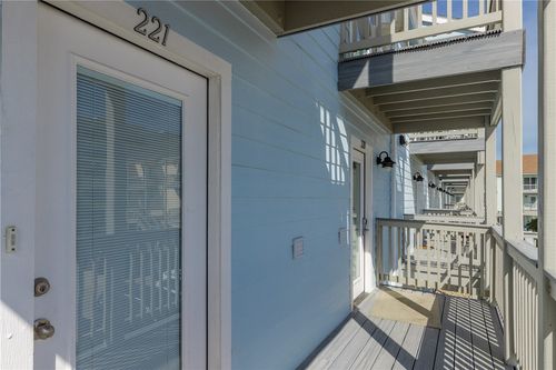 221-14802 Windward Dr, Corpus Christi, TX, 78418-8043 | Card Image