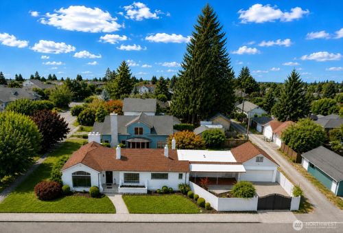 417 W Hanson St, Centralia, WA, 98531-4625 | Card Image