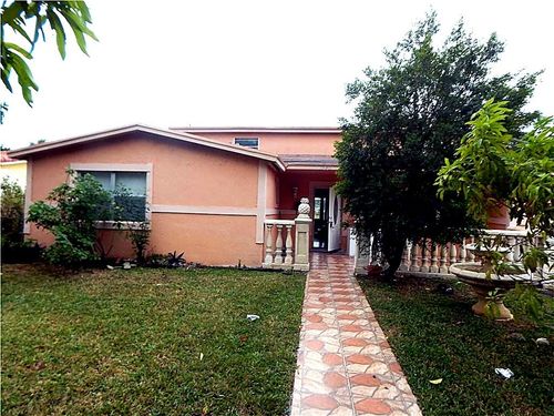3640 Nw 39th St, Lauderdale Lakes, FL, 33309-4818 | Card Image