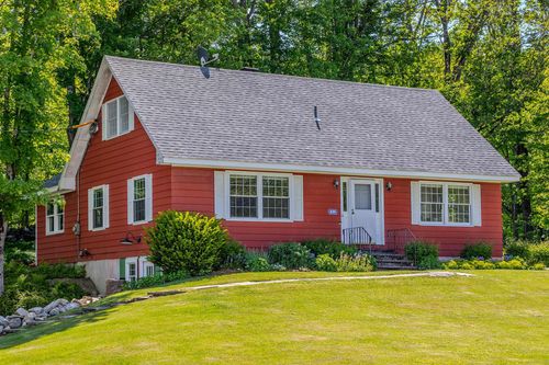 639 Main St, Weston, VT, 05161-5503 | Card Image