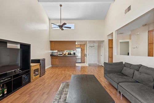 13-300 Roanoke Rd, El Cajon, CA, 92020 | Card Image