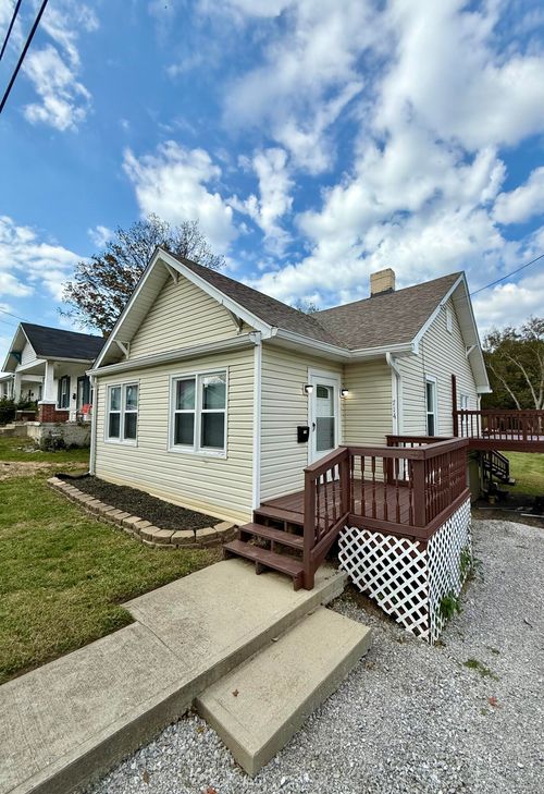 714 Cline St, Frankfort, KY, 40601-1034 | Card Image