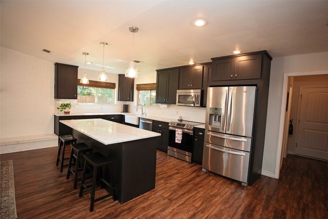 1309 Cliff Dr, House other with 3 bedrooms, 3 bathrooms and null parking in Graham TX | Image 6