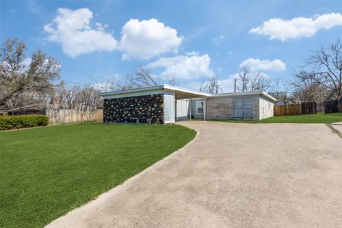 6761 Trail Lake Dr, Fort Worth, TX, 76133-5008 | Card Image