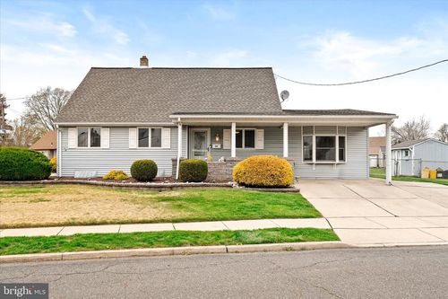 24 Cumberland Road, Hamilton, NJ, 08690 | Card Image