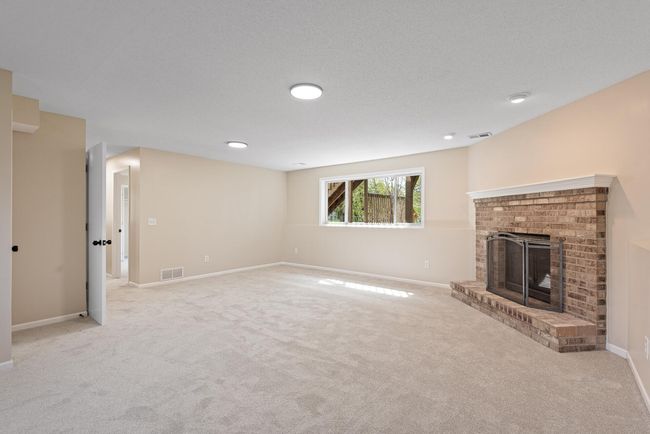 903 3 Rd Ave Sw, House other with 3 bedrooms, 2 bathrooms and null parking in Isanti MN | Image 25