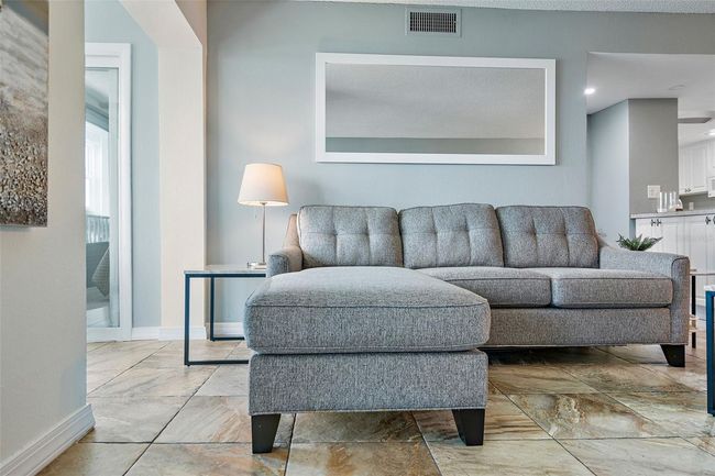 APT-508 - 10216 Regal Dr, Condo with 2 bedrooms, 2 bathrooms and null parking in LARGO FL | Image 26