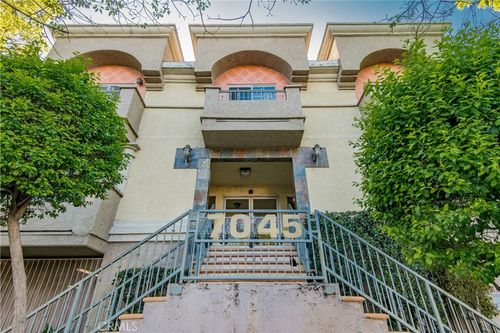 218-7045 Woodley Ave, Van Nuys, CA, 91406 | Card Image