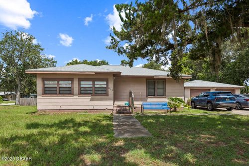 638 Aurora St, South Daytona, FL, 32119-2008 | Card Image