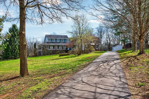 364 Muir Ln, Georgetown, KY, 40324-9420 | Card Image