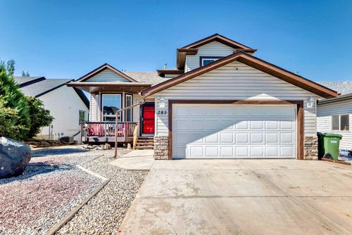 283 Highland Circle, Strathmore, AB, T1P1V5 | Card Image