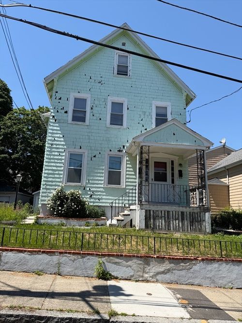 1-16 Winthrop St, Malden, MA, 02148-7817 | Card Image