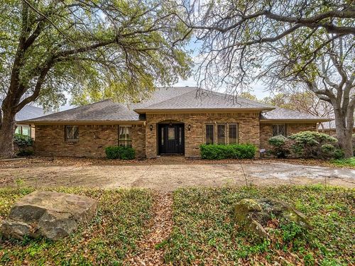 9922 Hickory Xing, Dallas, TX, 75243-4618 | Card Image