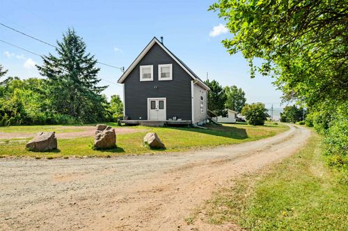 {{alt}} | Card Image