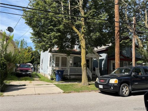 210 East St, Buffalo, NY, 14207-2721 | Card Image