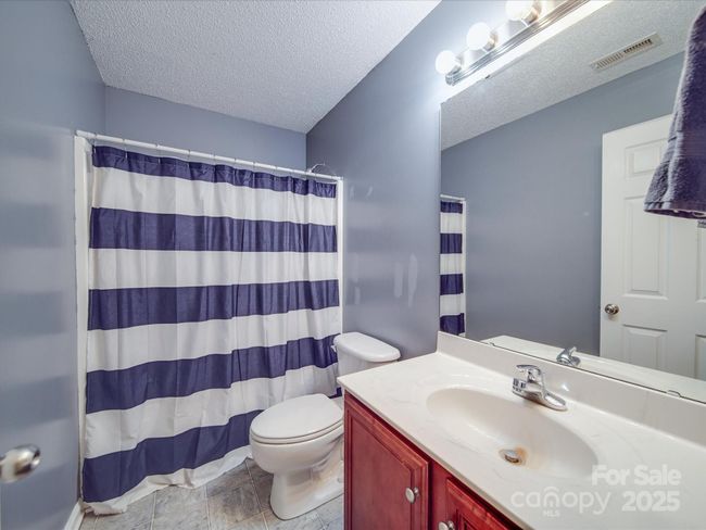 Bathroom 2 | Image 39
