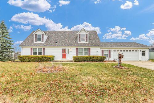 2302 Pheasant Ridge Rd, Mahomet, IL, 61853-9482 | Card Image