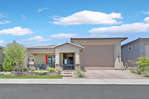 444 Middlestone Ave, Henderson, NV, 89011-4610 | Card Image