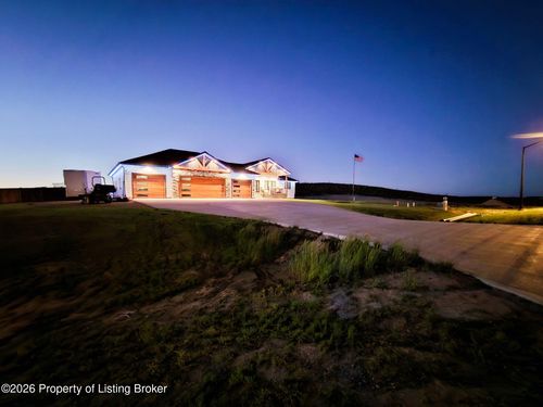 2342 Acres Dr, Dickinson, ND, 58601-7553 | Card Image