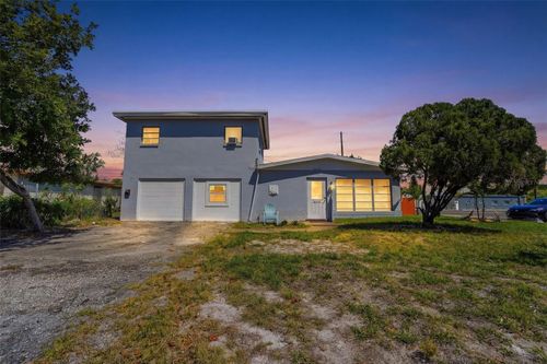 3235 Emerson Ave S, ST PETERSBURG, FL, 33712-1442 | Card Image