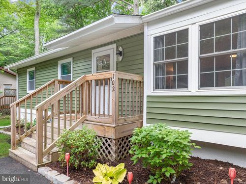 102 Martinique Cir, OCEAN PINES, MD, 21811-1704 | Card Image